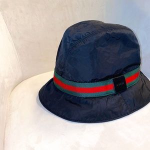 GUCCI NYLON BUCKET HAT Sz XL
